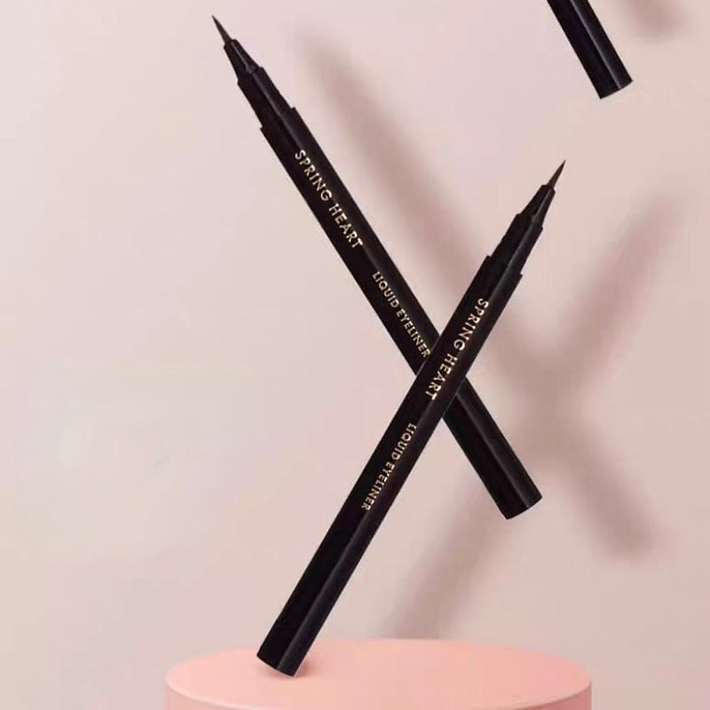 KOJI Eyeliner líquido Spring Heart 16g