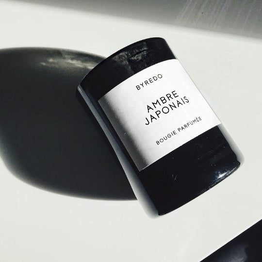 BYREDO เทียนหอม Ambre Japonais Candle 240 กรัม