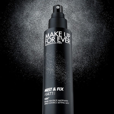 MAKE UP FOR EVER Mist And Fix Matte Spray de Fixação Matificante 24 horas 100ml