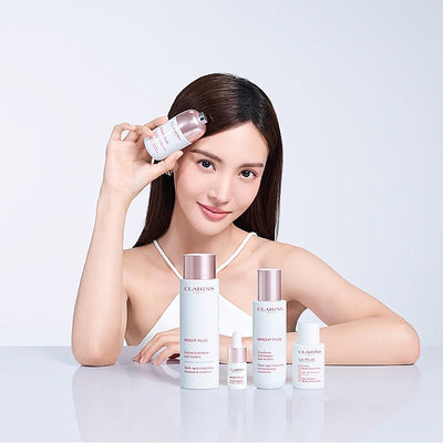 CLARINS ไบรท์พลัส ดาร์ก สปอต ทาร์เก็ตติ้ง มอยส์เจอร์ไรซิ่ง อิมัลชั่น 75 มล.