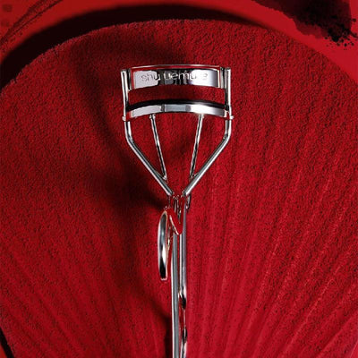 shu uemura Iconic Eyelash Curler 1pc