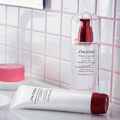 SHISEIDO الدفاع النهائي  مجموعة العناية اليومية (سيروم 100 مل + رغوة منظفة 125 مل + لوشن 150 مل)