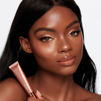 Charlotte Tilbury عصا بيلو توك بيوتي الخفيفة 12 مل